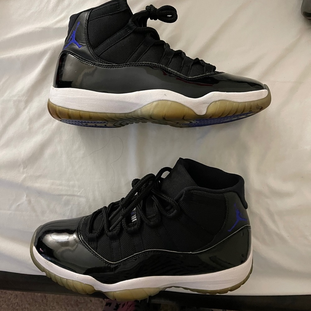 Jordan 11 space jam 2016